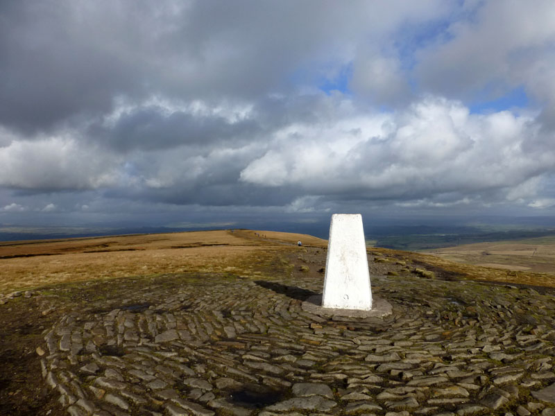 Sunny Pendle